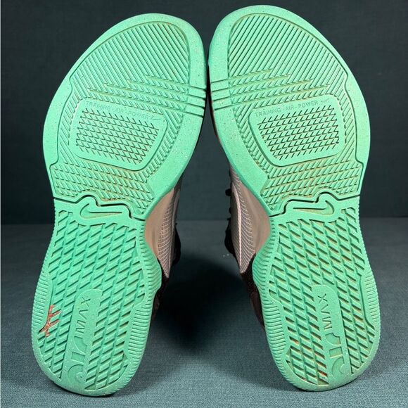 Size 7 - Men’s Nike Air Max Alpha mica Green shoes - Picture 7 of 8